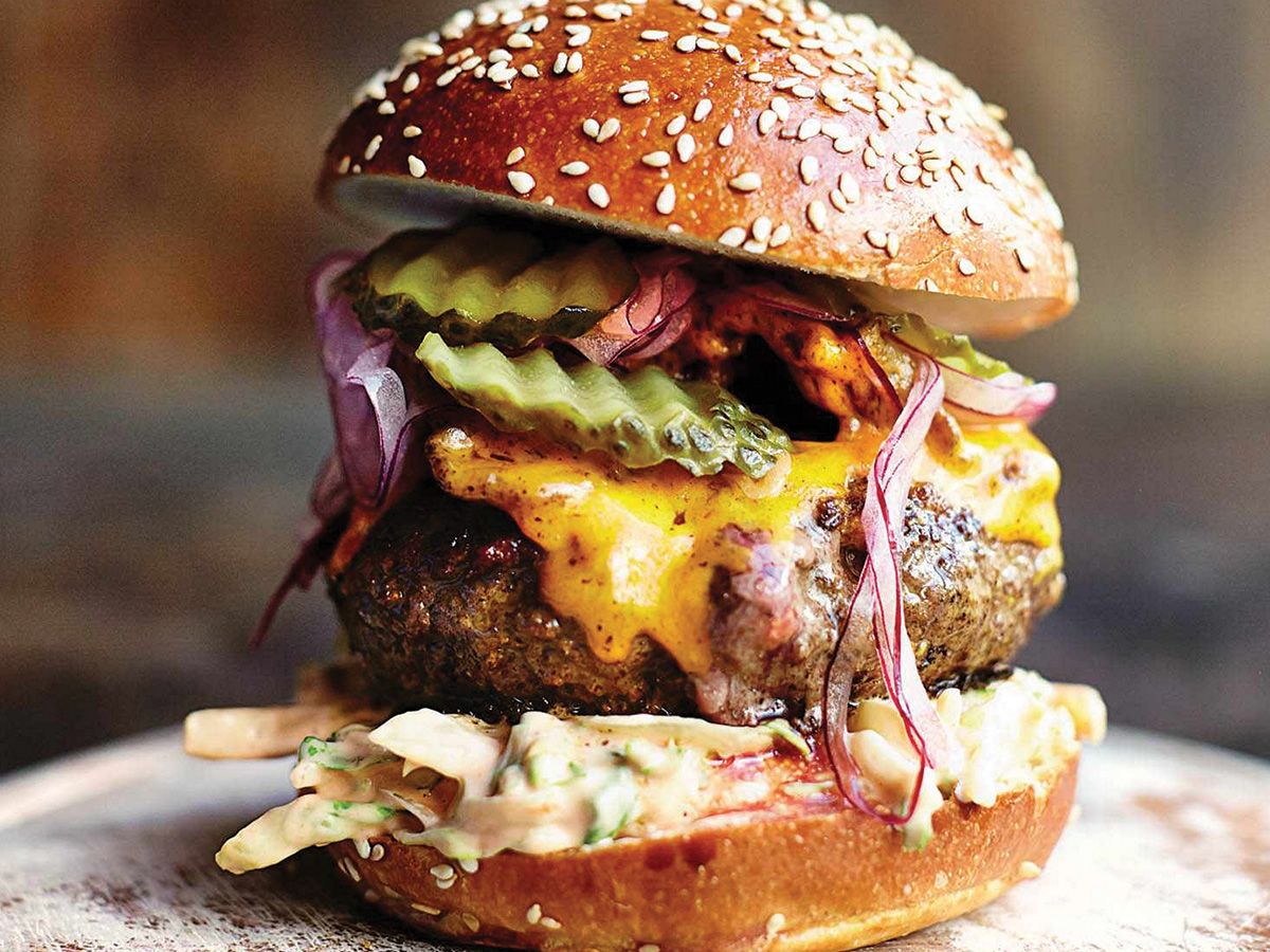 Mega Burger