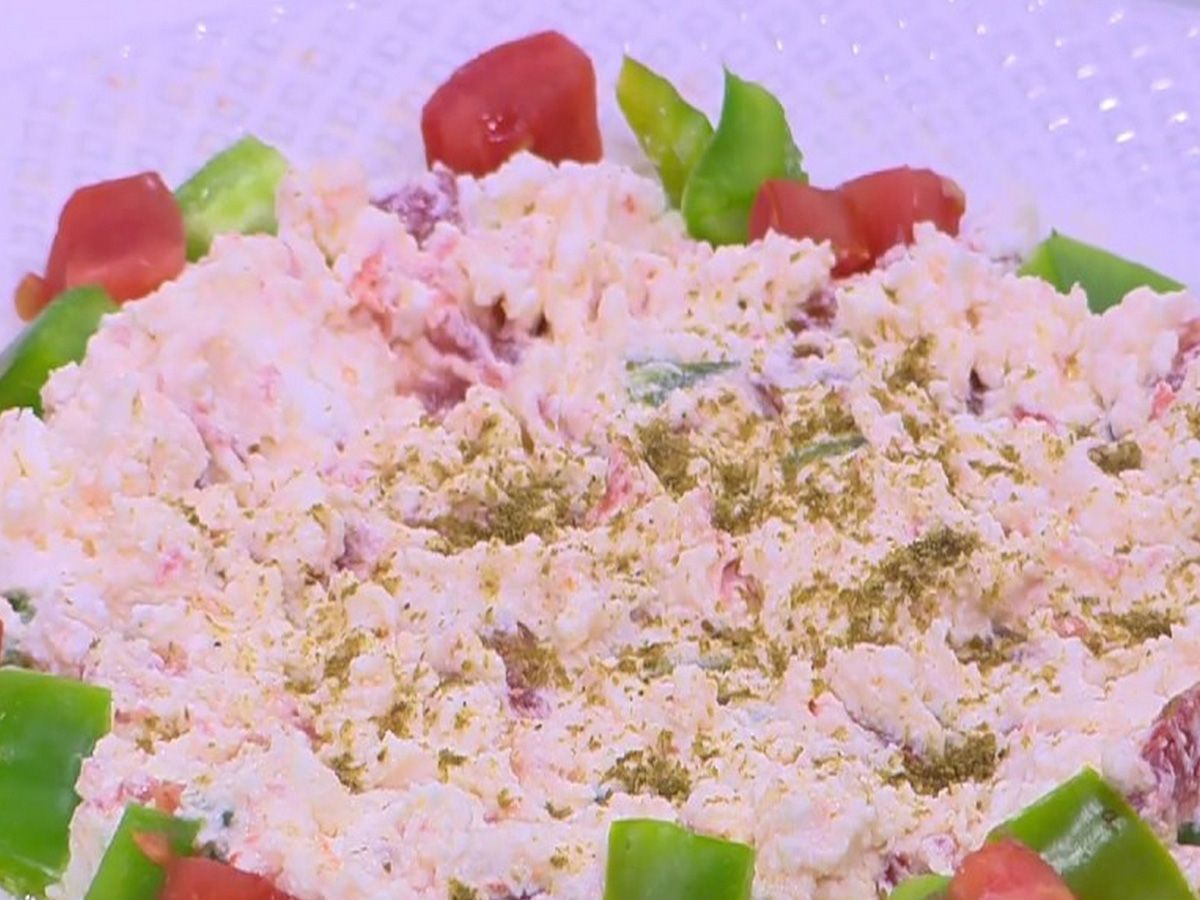 White Cheese with Tomatoes